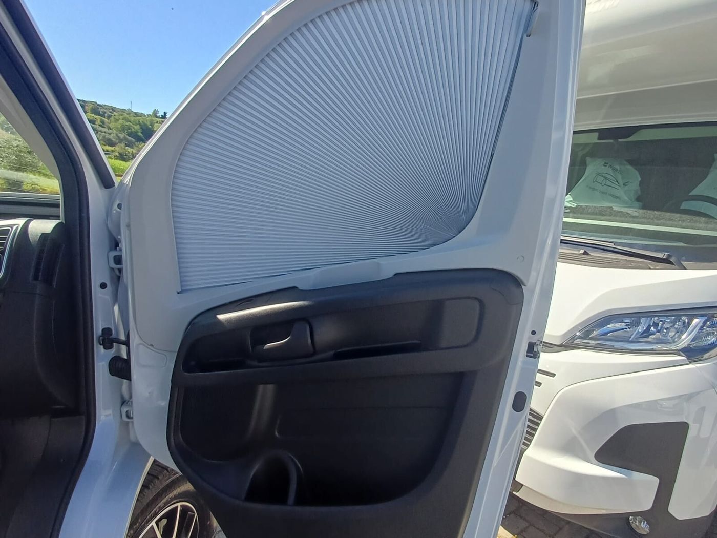  LIVINGSTONE 2 ROLLER TEAM 