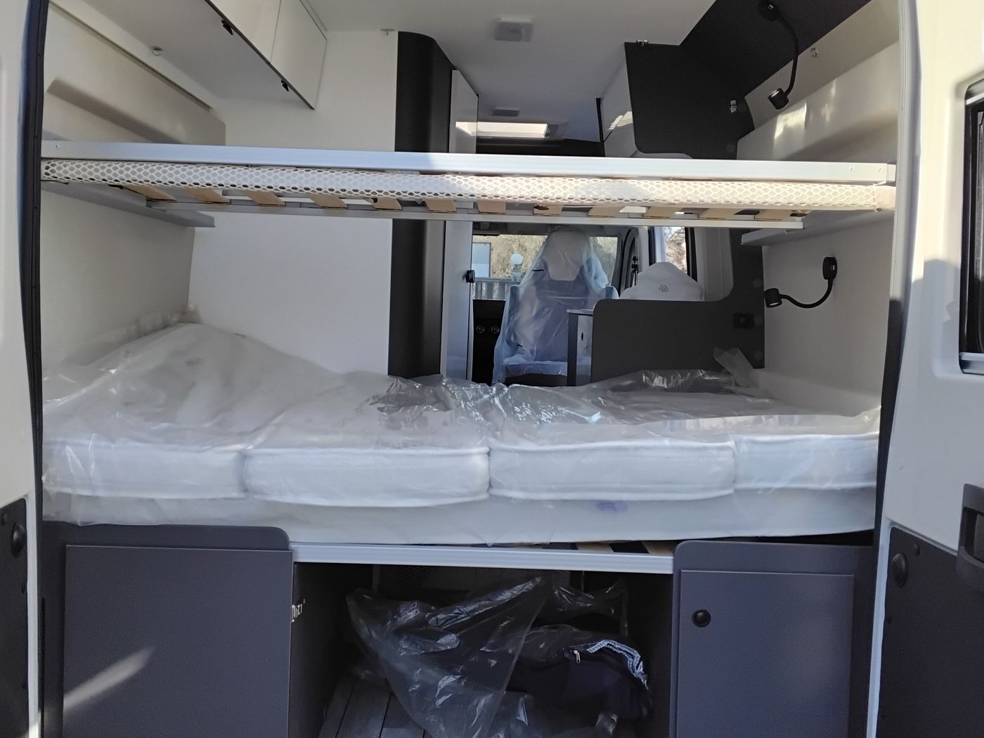 MENFYS NEXT 3 MAXI- VAN MT. 5,99