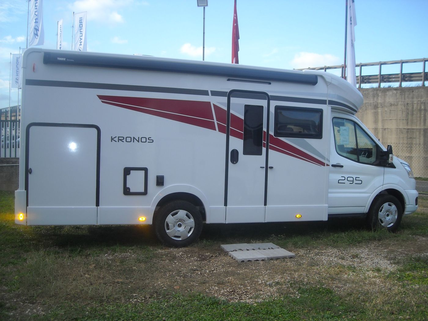 KRONOS 295 TL
