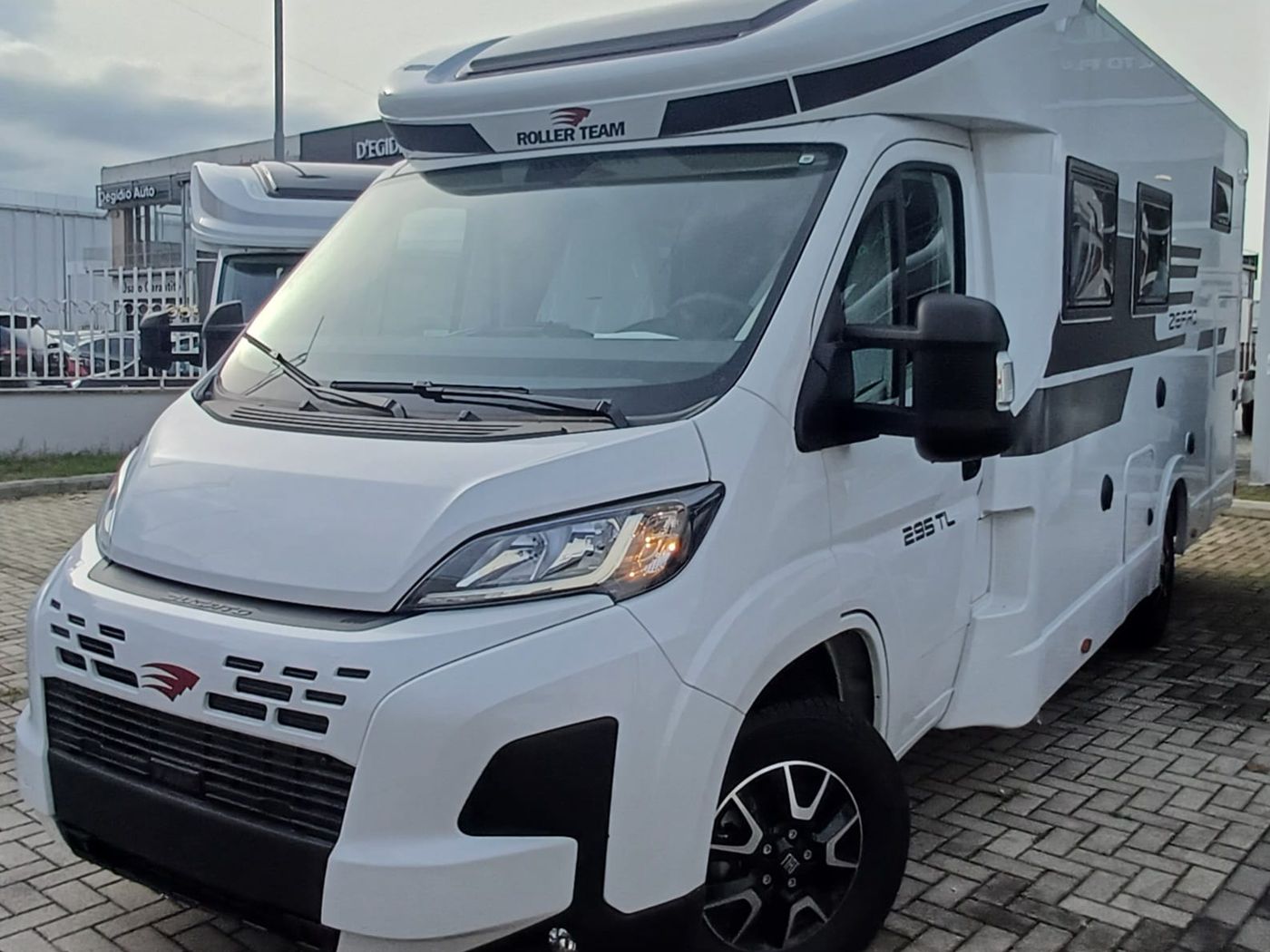 ROLLER TEAM ZEFIRO 295