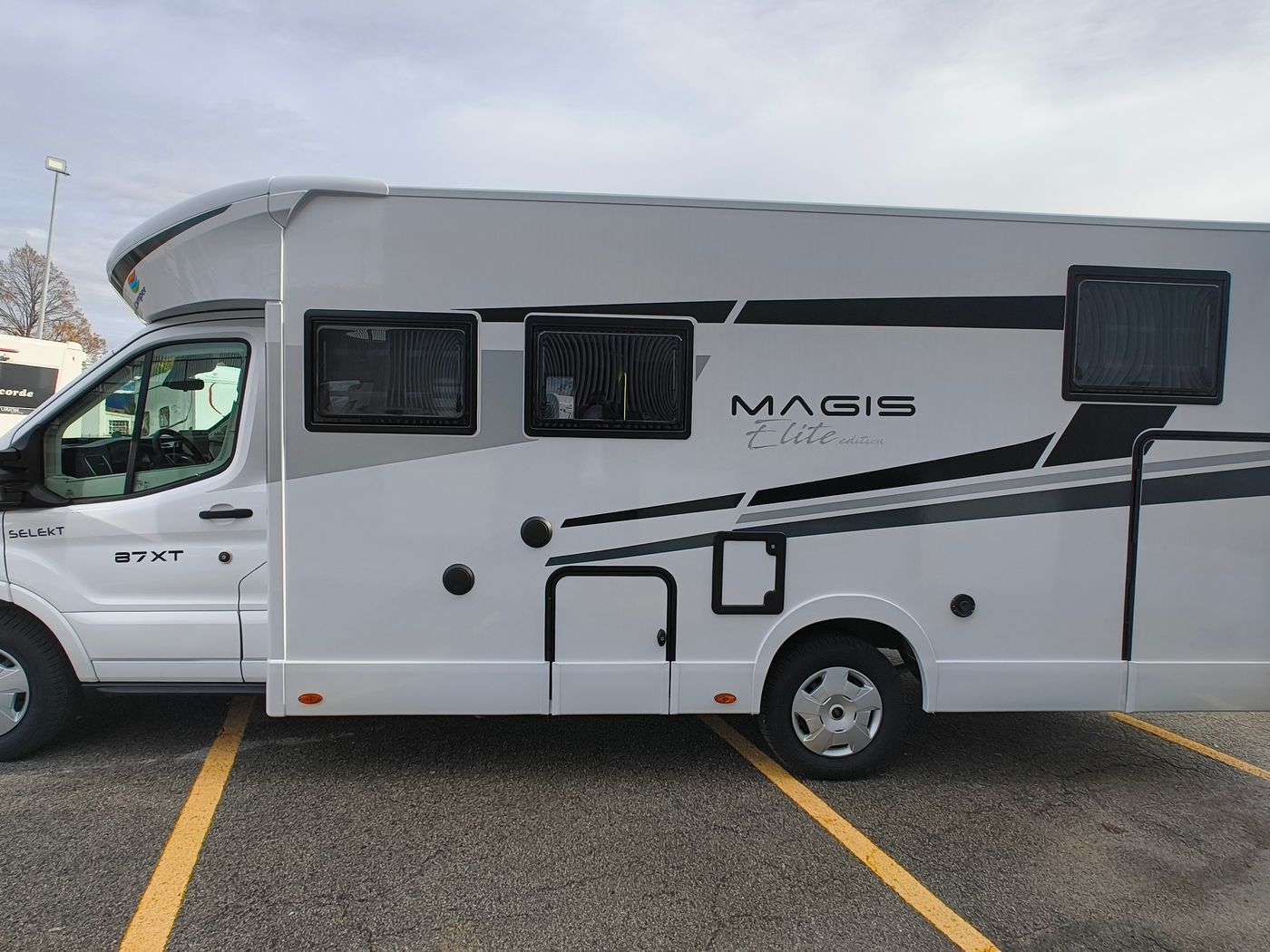 MAGIS 87 XT FORD AUTOMATICO