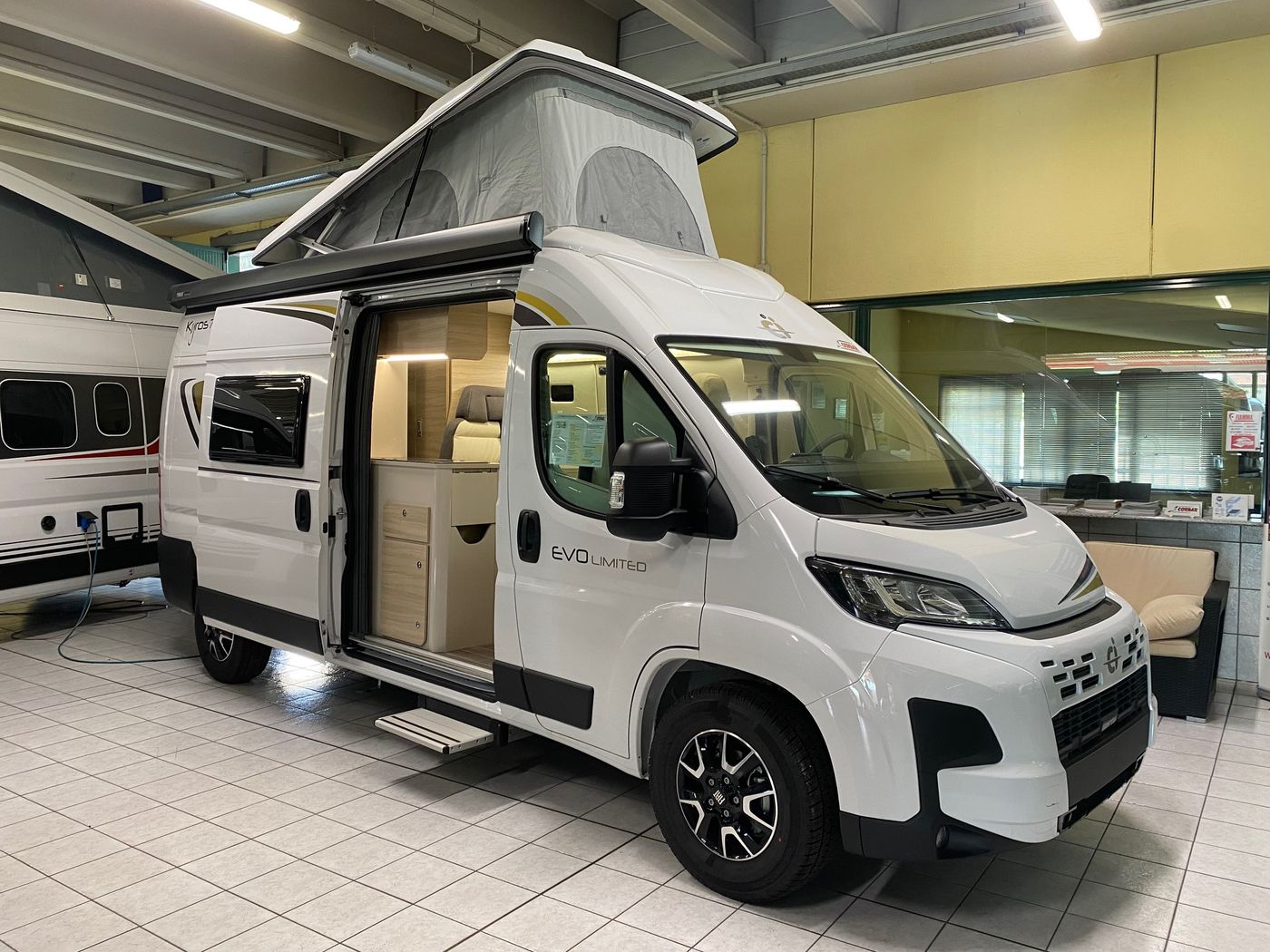 KYROS EVO LIMITED 7 VANTASTIC
