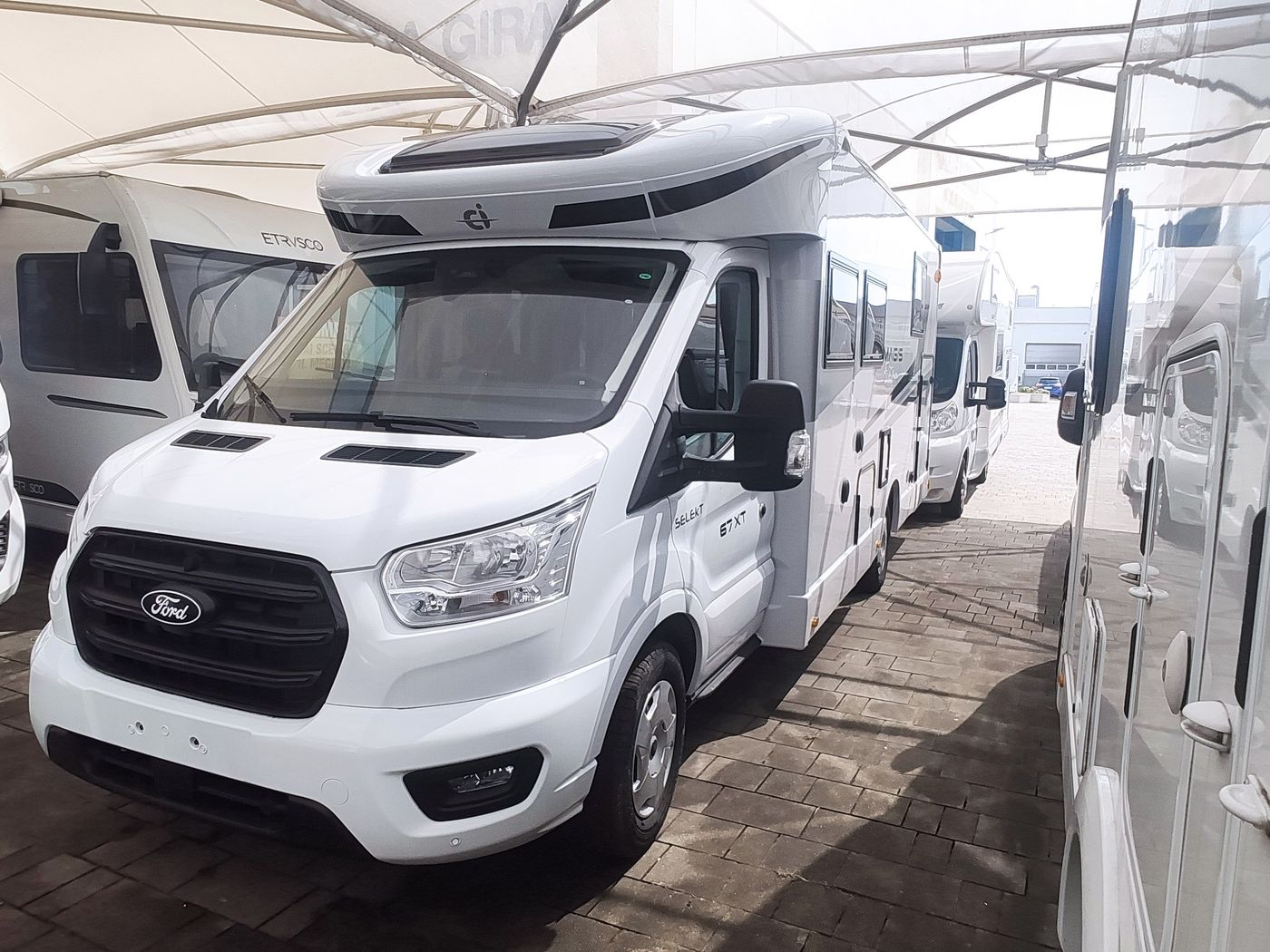 CI Magis 67 XT Elite