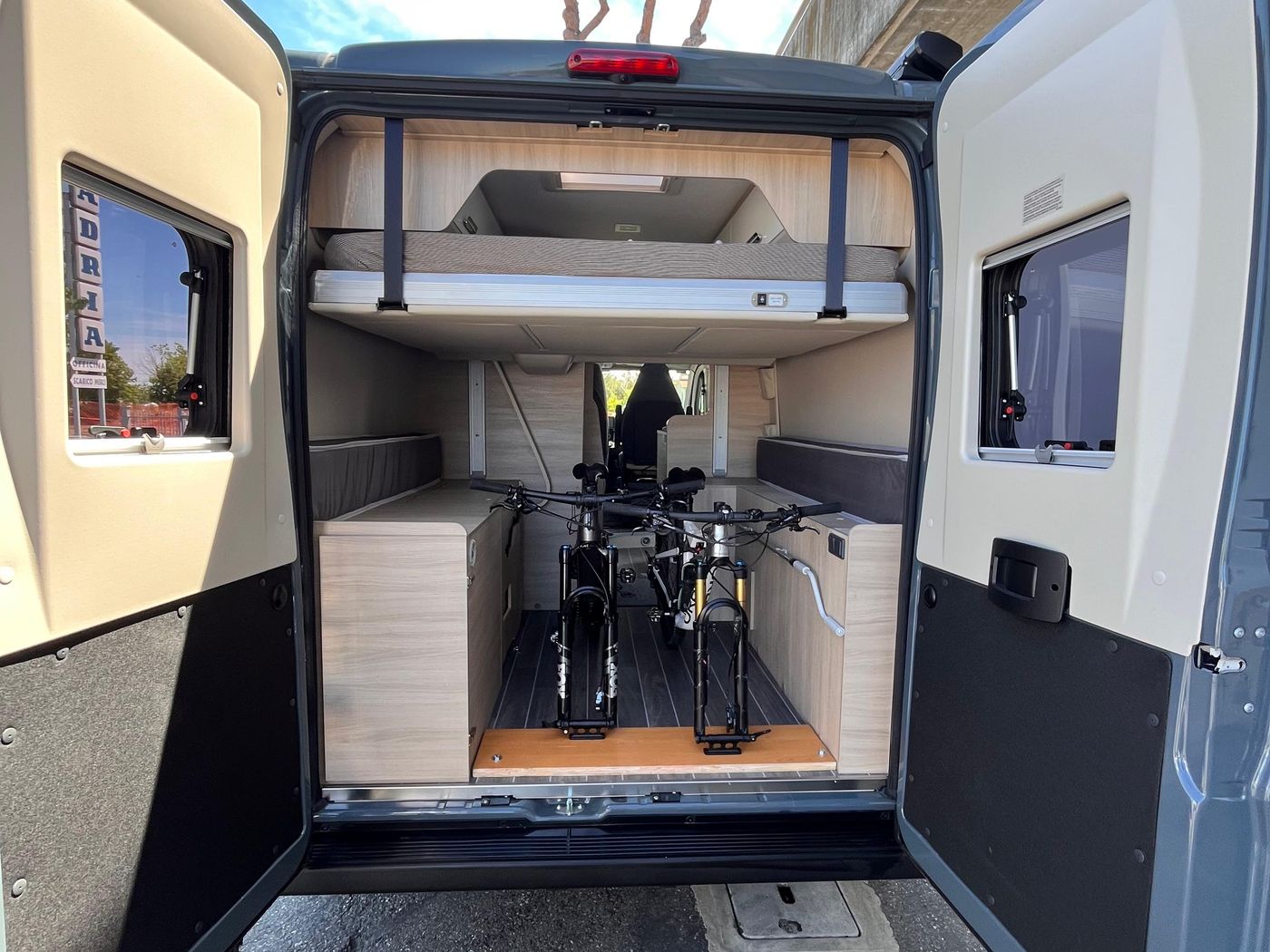 Kyros 6 XL Evo Limited