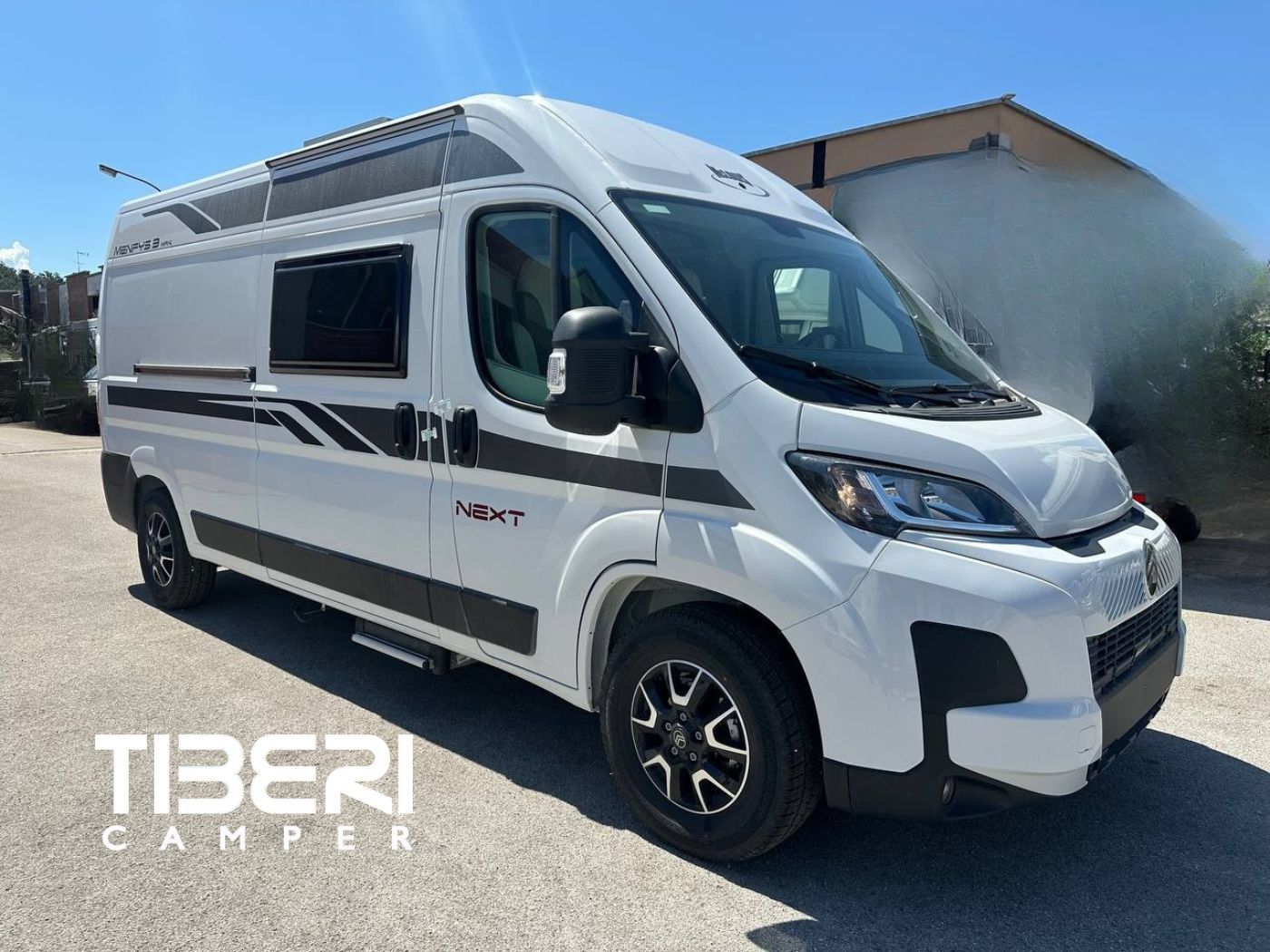 van mclouis menfys 3 tiberi camper